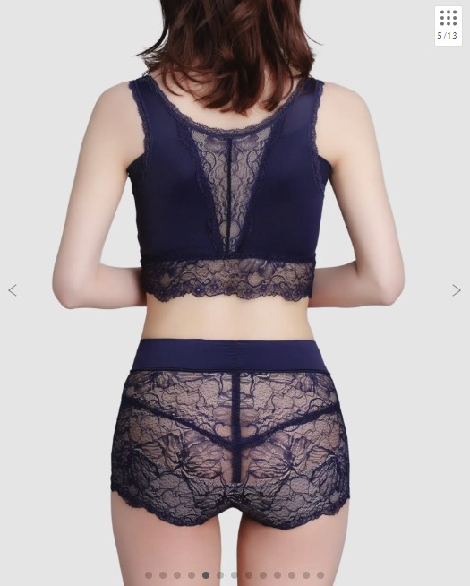 凛とルームブラ【No.1補正力 / 脇・背中の脂肪をあなたのバストに】カラー：ネイビー