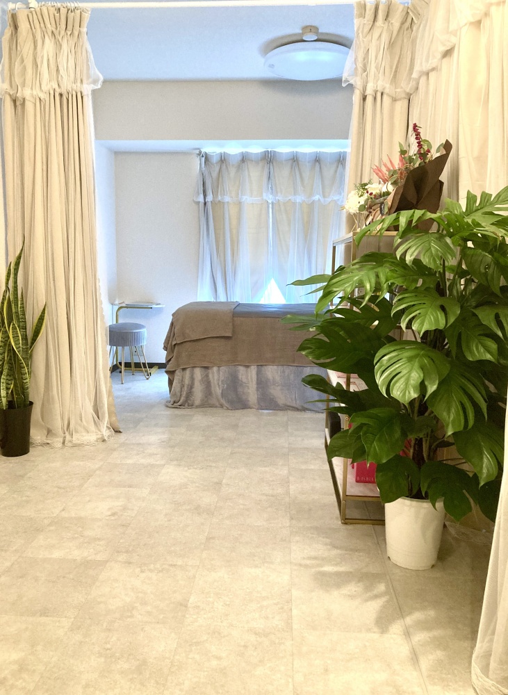 PREMIERE III 横浜　西口店